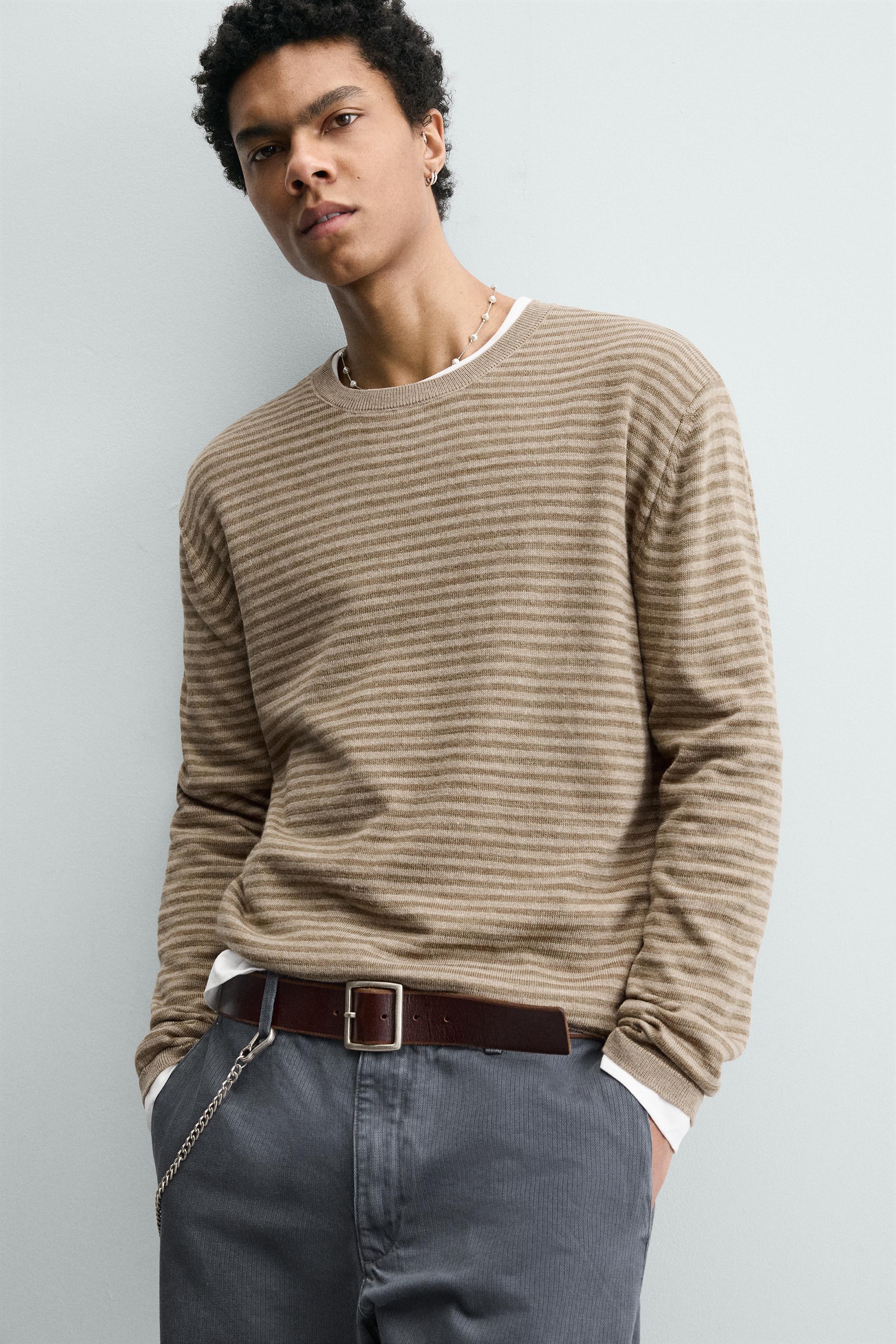 PULL EN JACQUARD À RAYURES